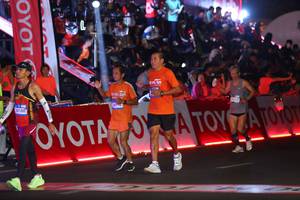 BIB: 
                            <button type="button" onclick="openModal(23339965)" class="btn btn-primary btn-sm float-right btn-popup" data-toggle="modal" data-target=".modal-high-quality">
                        <i class="fas fa-shopping-cart"></i> Add to Cart
                    </button>
                                            <button type="button" onclick="isThisMe(23339965, true)" class="btn btn-success btn-sm float-right btn-popup btn-isme hidden" data-toggle="tooltip" data-placement="bottom" title="นี่คือรูปของคุณใช่ไหม คลิกที่นี่เพื่อเอาเข้าอัลบั้ม">
                        <i class="fas fa-plus"></i> Add to album
                    </button>
                    <button type="button" onclick="isThisMe(23339965, false)" class="btn btn-warning btn-sm float-right btn-popup btn-isnotme hidden">
                        <i class="fas fa-ban"></i> Remove from album
                    </button>